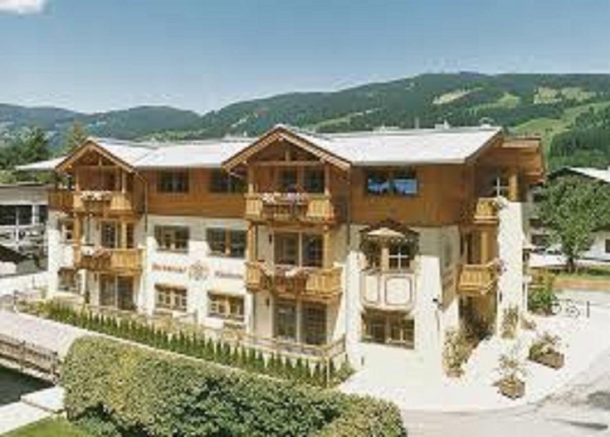 Ferienhaus Hotel Roesslwirt Kirchberg in Tirol Luaran gambar